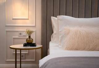 Гостиница Suite Hotel Кемерово Люкс с кроватью размера «king-size»-17